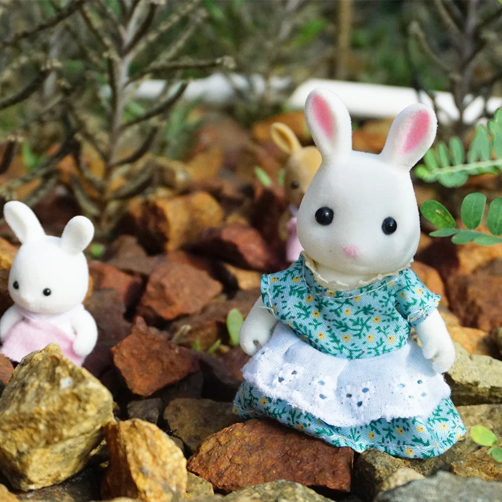 1:12 Miniature Animal Family Dollhouse Set – Rotating Limbs